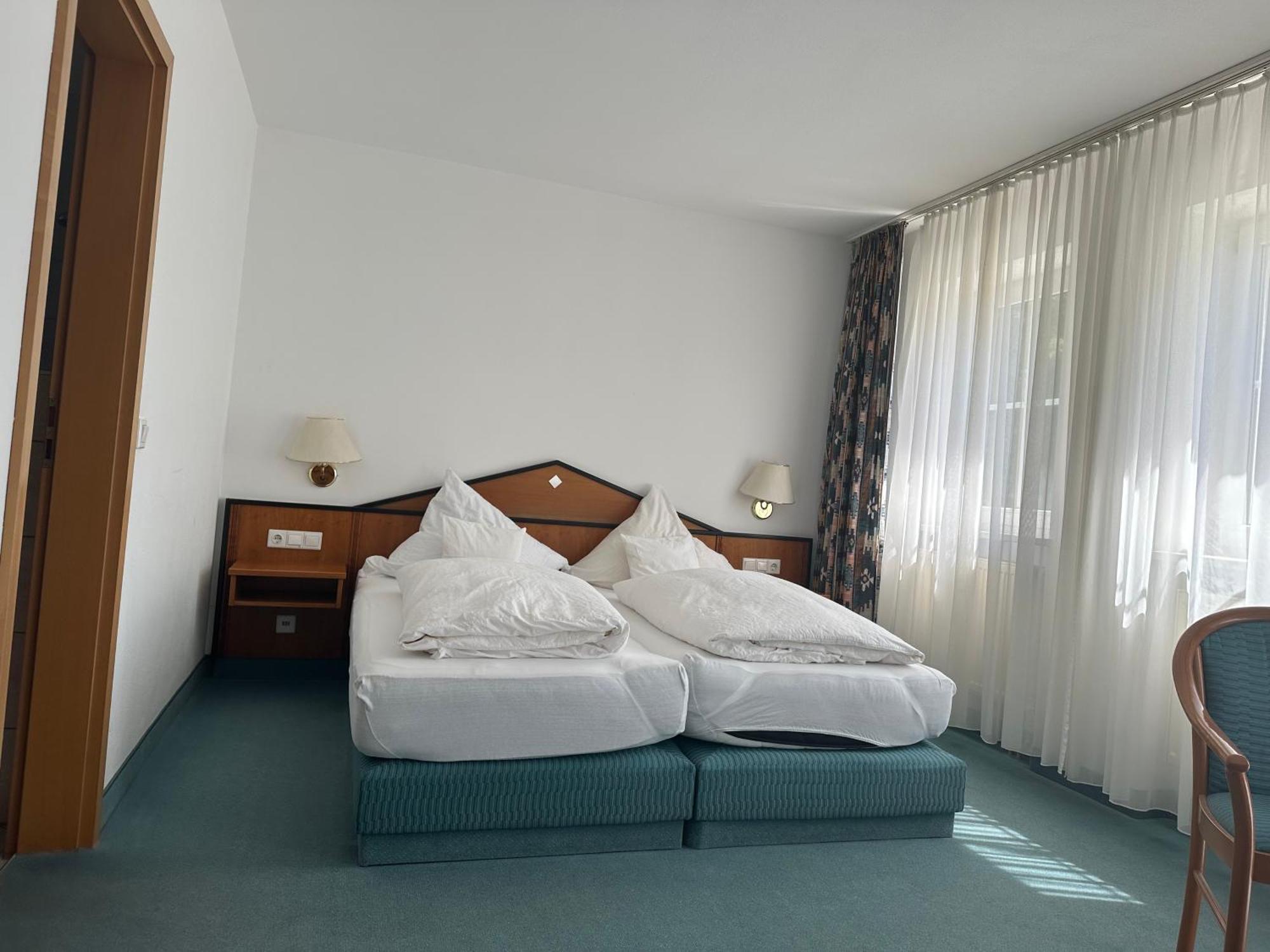 St Hotel Reichertshofen Exterior foto