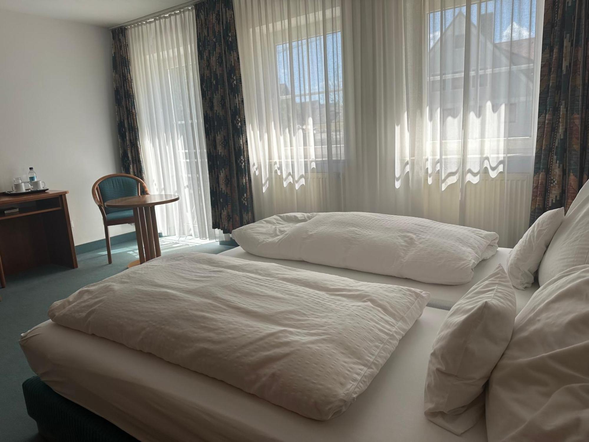 St Hotel Reichertshofen Exterior foto