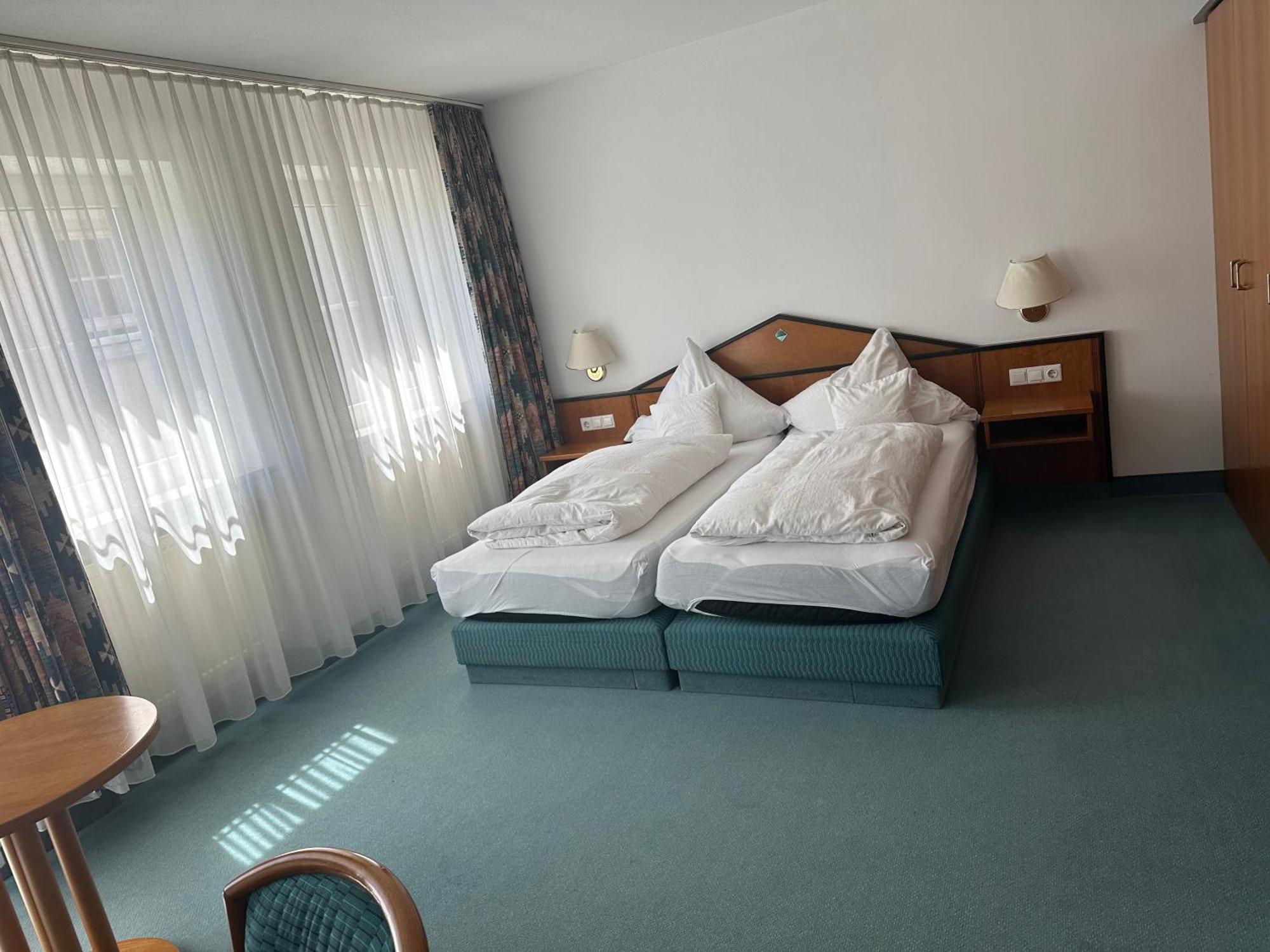 St Hotel Reichertshofen Exterior foto