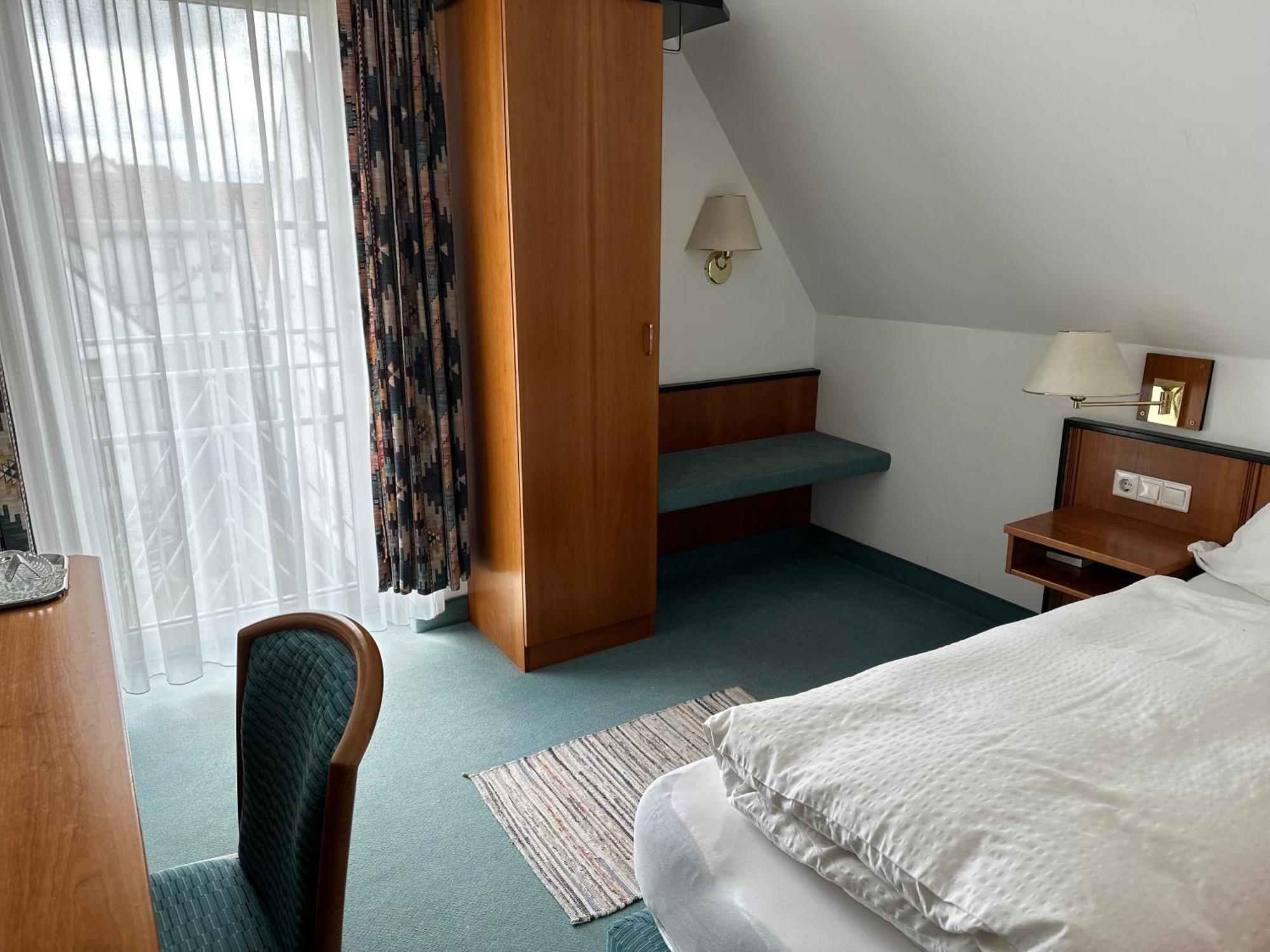 St Hotel Reichertshofen Exterior foto
